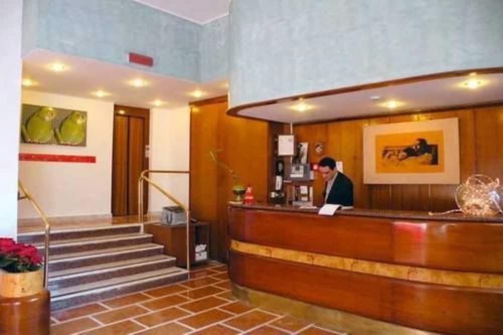 Hotel Virgilio Milán Exterior foto