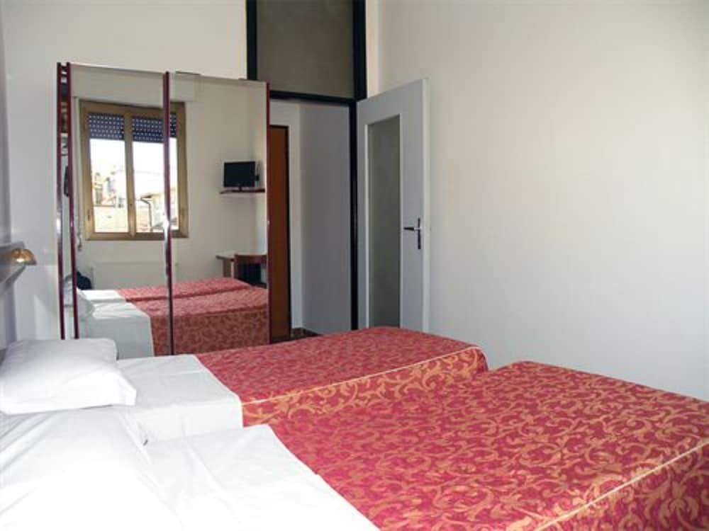 Hotel Virgilio Milán Exterior foto